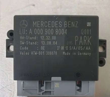 Mercedes-Benz E W212 Parking PDC control unit/module A0009008004