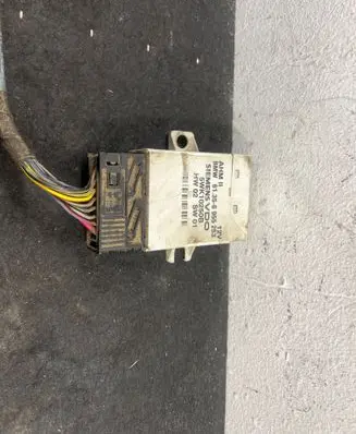 BMW 5 E39 Tow bar trailer control unit/module 61356955253 5WK10250B