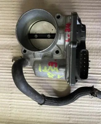 Toyota Corolla E210 E21 Throttle valve 22030-0T050