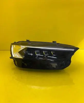 Citroen DS7 Crossback Headlight/headlamp 9831755680