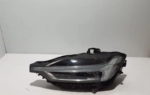 Volvo XC60 Headlight/headlamp 32133544