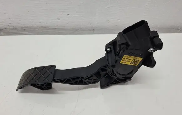 Skoda Fabia Mk3 (NJ) Accelerator throttle pedal 6C1723503B 0280755221