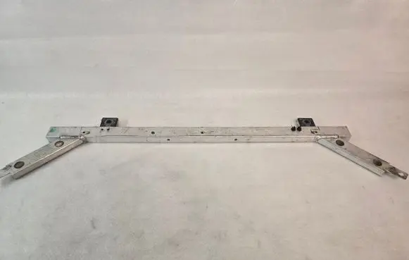 Volvo XC90 Radiator support slam panel bracket 31425937