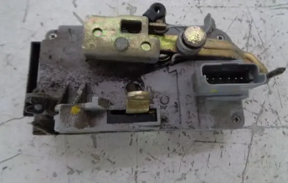 Audi A6 S6 C8 4K Front door lock 
