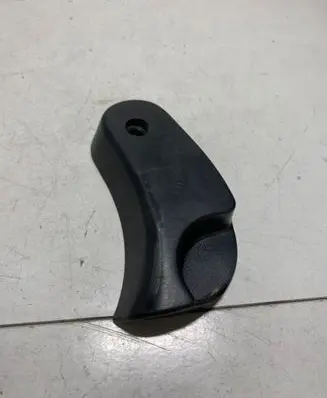 BMW 3 E46 Engine bonnet (hood) release handle 8223163