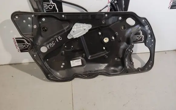 Volkswagen PASSAT B6 Front window lifting mechanism without motor 3C1837755G 981219108