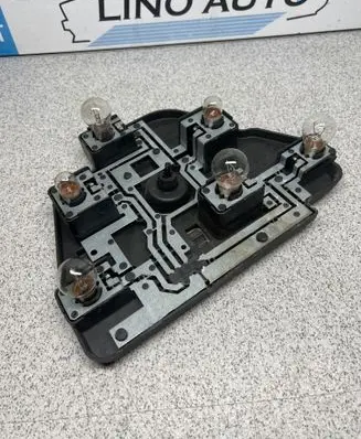 BMW 5 E39 Tail light bulb cover holder 8363565