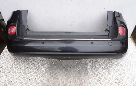 Fiat 500L Rear bumper 4hr