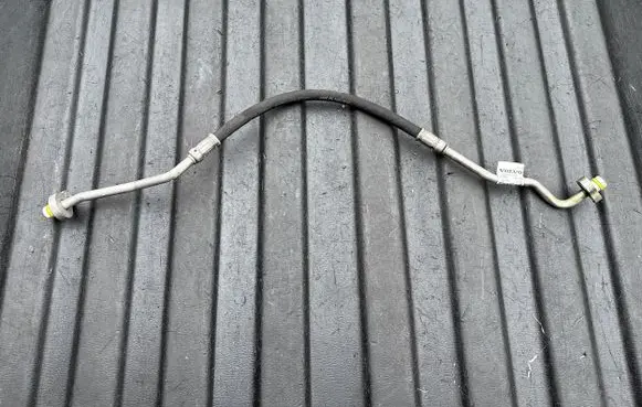 Volvo S90, V90 Air conditioning (A/C) pipe/hose 32226282