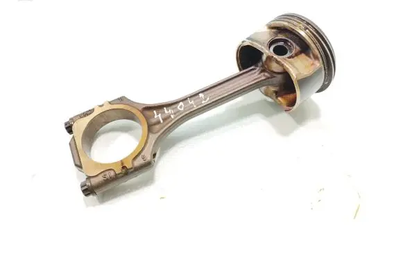Skoda Fabia Mk2 (5J) Piston with connecting rod 