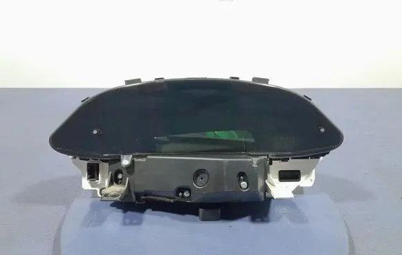 Toyota Yaris Speedometer (instrument cluster) 8380052A70