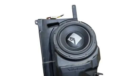 Mitsubishi Outlander Subwoofer speaker 8720A141