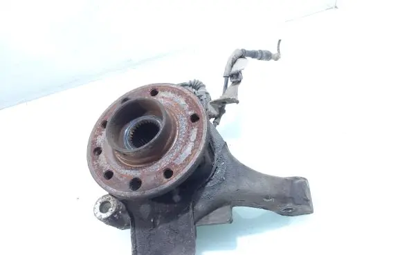Opel Signum Front wheel hub spindle knuckle 6698L