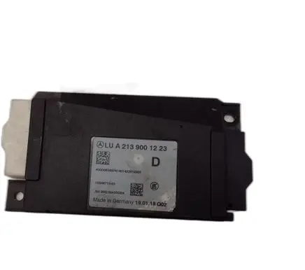 Mercedes-Benz C W205 Tow bar relay 