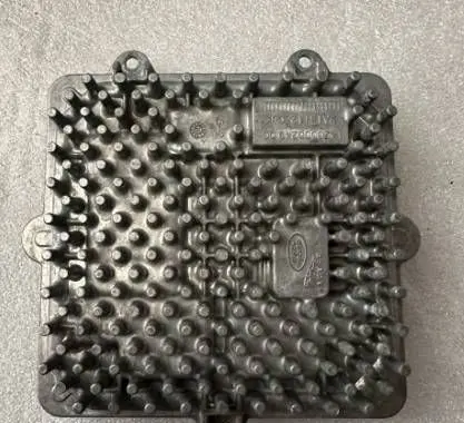 Land Rover Defender Xenon control unit/module L8B213E005AB 147000067502