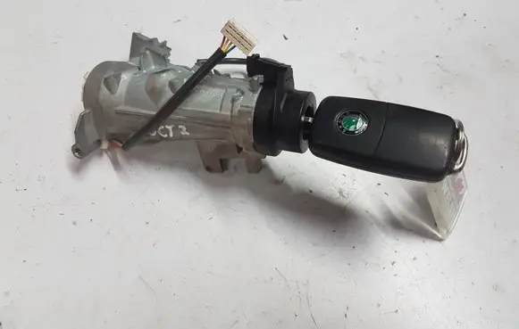 Skoda Octavia Mk2 (1Z) Ignition lock 