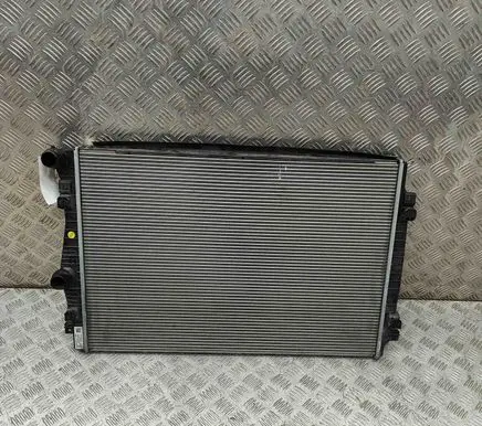 Skoda Octavia Mk3 (5E) Coolant radiator 5Q0121251GR