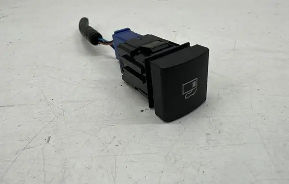 Toyota RAV 4 (XA50) Fuel tank opening switch D9845Q261D