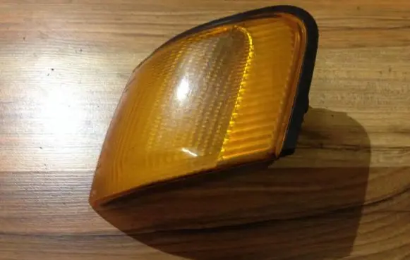 Ford Scorpio Front indicator light 85gg13369aa