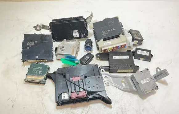 Toyota Corolla E210 E21 Engine ECU kit and lock set 896610ZS10 MB2768007481