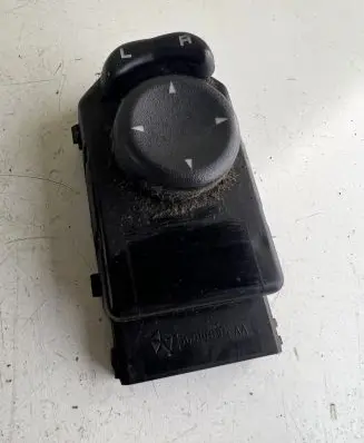 Jeep Cherokee III KJ Wing mirror switch 56010696AA 56010696 39754D
