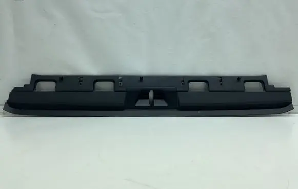 Land Rover Discovery 5 Trunk/boot sill cover protection HY32425A92