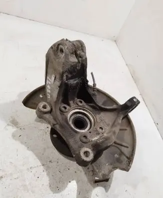 Volkswagen PASSAT B6 Front wheel hub spindle knuckle