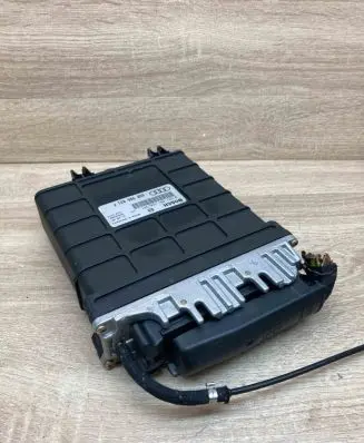 Audi A4 S4 B5 8D Engine control unit/module ECU 028906021F 0281001366 WithPlug
