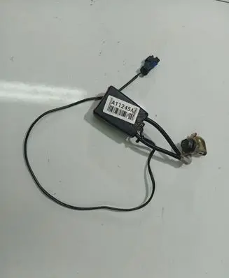Citroen C5 Rear seatbelt buckle 33052810