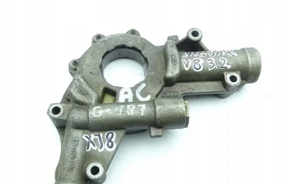 Jaguar XJ X308 Oil pump XW43-6600-AD