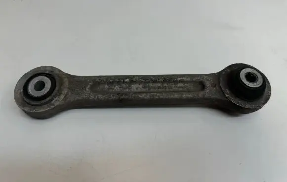 Maserati Ghibli Rear upper control arm/wishbone 670006273