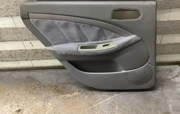 Chevrolet Lacetti Rear door card panel trim 96556359 J200AHB
