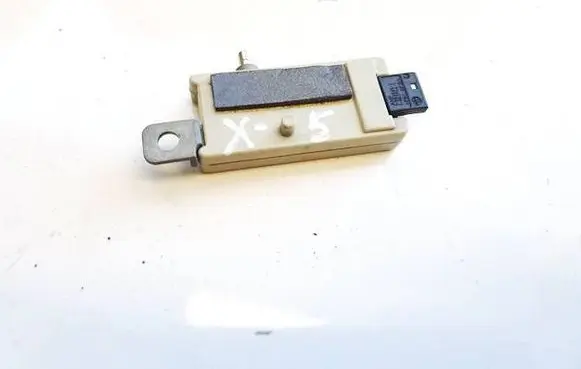 BMW X5 E53 Antenna control unit 837765801