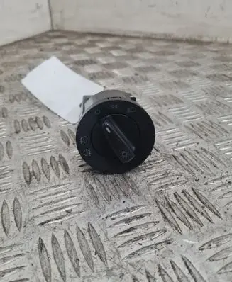 Volkswagen Sharan Light switch
