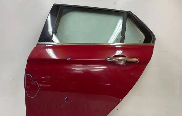 Fiat Tipo Rear door