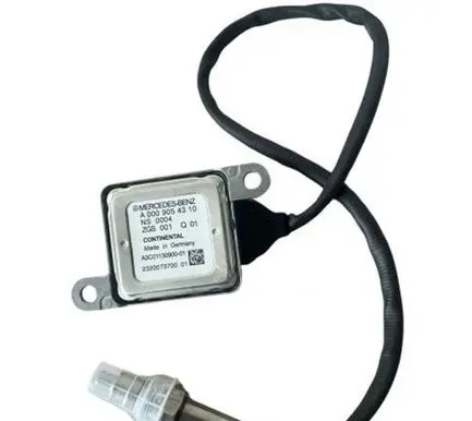 Mercedes-Benz CLS C218 X218 Lambda probe sensor A0009054310