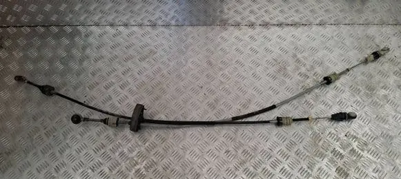 Opel Insignia A Gear shift cable linkage 55583300