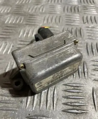 Volkswagen Golf IV ESP acceleration yaw rate sensor 1J1907637C 10098004442 009800444025220