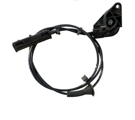 Engine bonnet/hood lock release cable