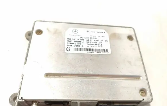 Mercedes-Benz E W211 Bluetooth control unit module A2118702726 DM70400110