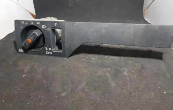 Mercedes-Benz E W124 Light switch 0005455404