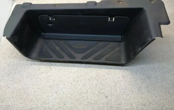 Ford Transit Front sill trim cover YC15V13246ALW YC15V13200ANW