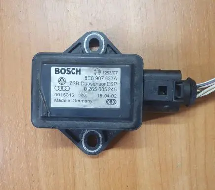 Volkswagen Phaeton ESP acceleration yaw rate sensor 8E0907637A 0015315 0265005245