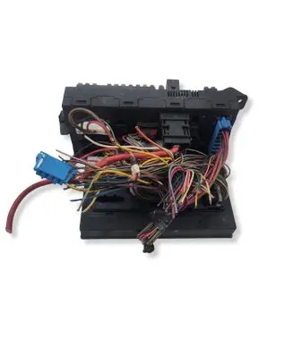 Mercedes-Benz E W211 Fuse module 2115453801