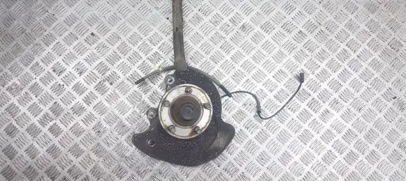 Chrysler 300 - 300C Front wheel hub 04782704A