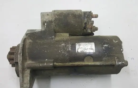 Nissan Navara D40 Starter motor 23300EB300