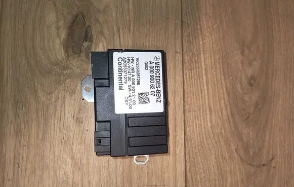 Mercedes-Benz B W246 W242 Fuel injection pump control unit/module A0009006207 A2C53371279
