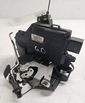 Audi A4 S4 B6 8E 8H Rear door lock 8E0839016C