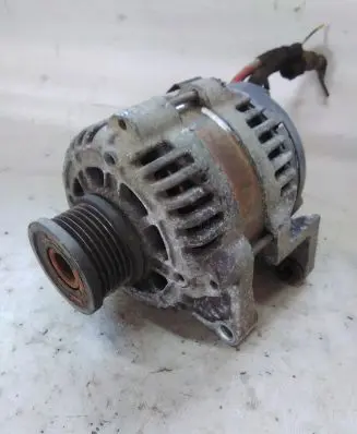 Opel Insignia A Generator/alternator 13500577