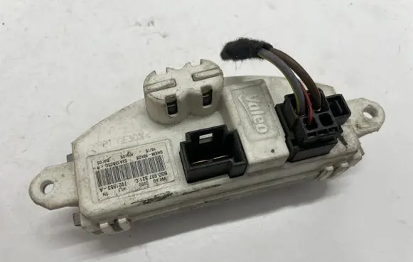 Audi A3 S3 8V Heater blower fan relay 5Q0907521C